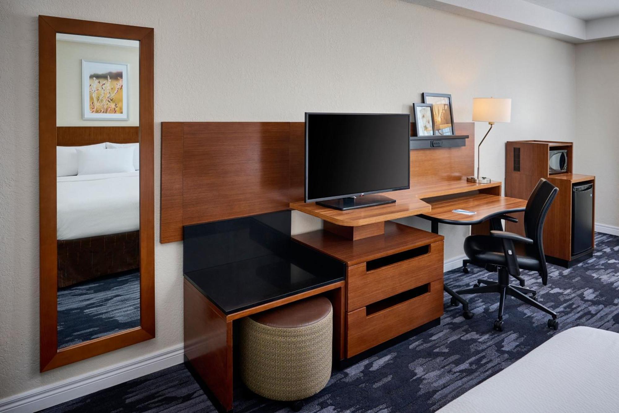 Fairfield Inn & Suites By Marriott Ottawa Kanata Ngoại thất bức ảnh